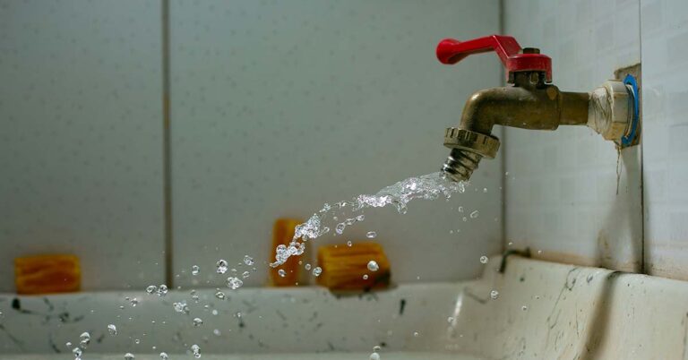 Plumbing spigot spewing water